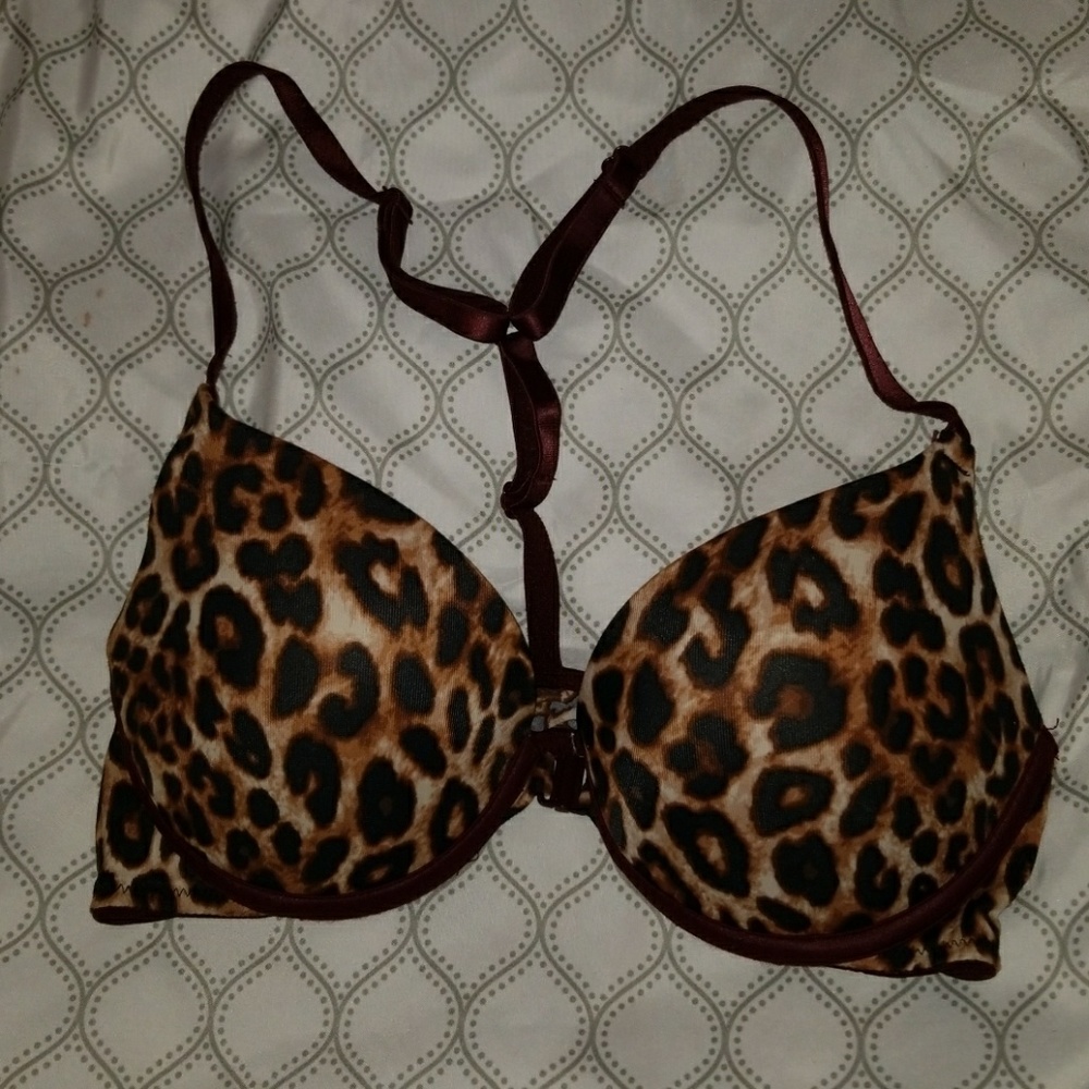 CLOSET SALE!!! MAKE ME OFFERS!!! %15 0FF 2+ ITEMS
